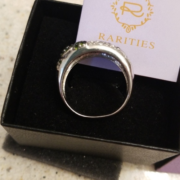 Rarities Ring - Picture 3 of 4